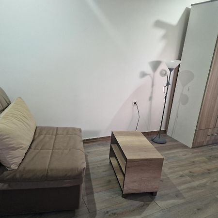 Square Apartment Paraćin Extérieur photo