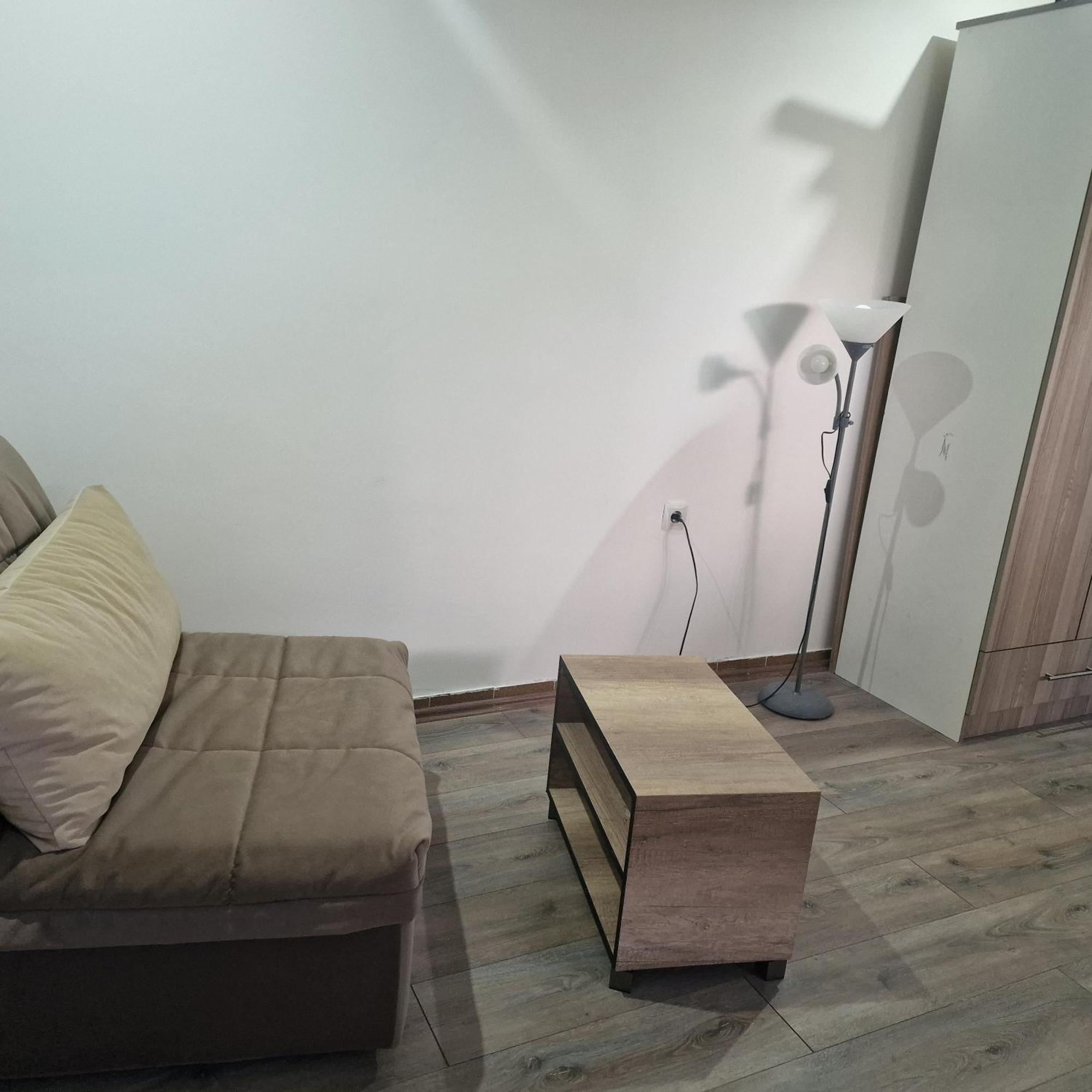 Square Apartment Paraćin Extérieur photo